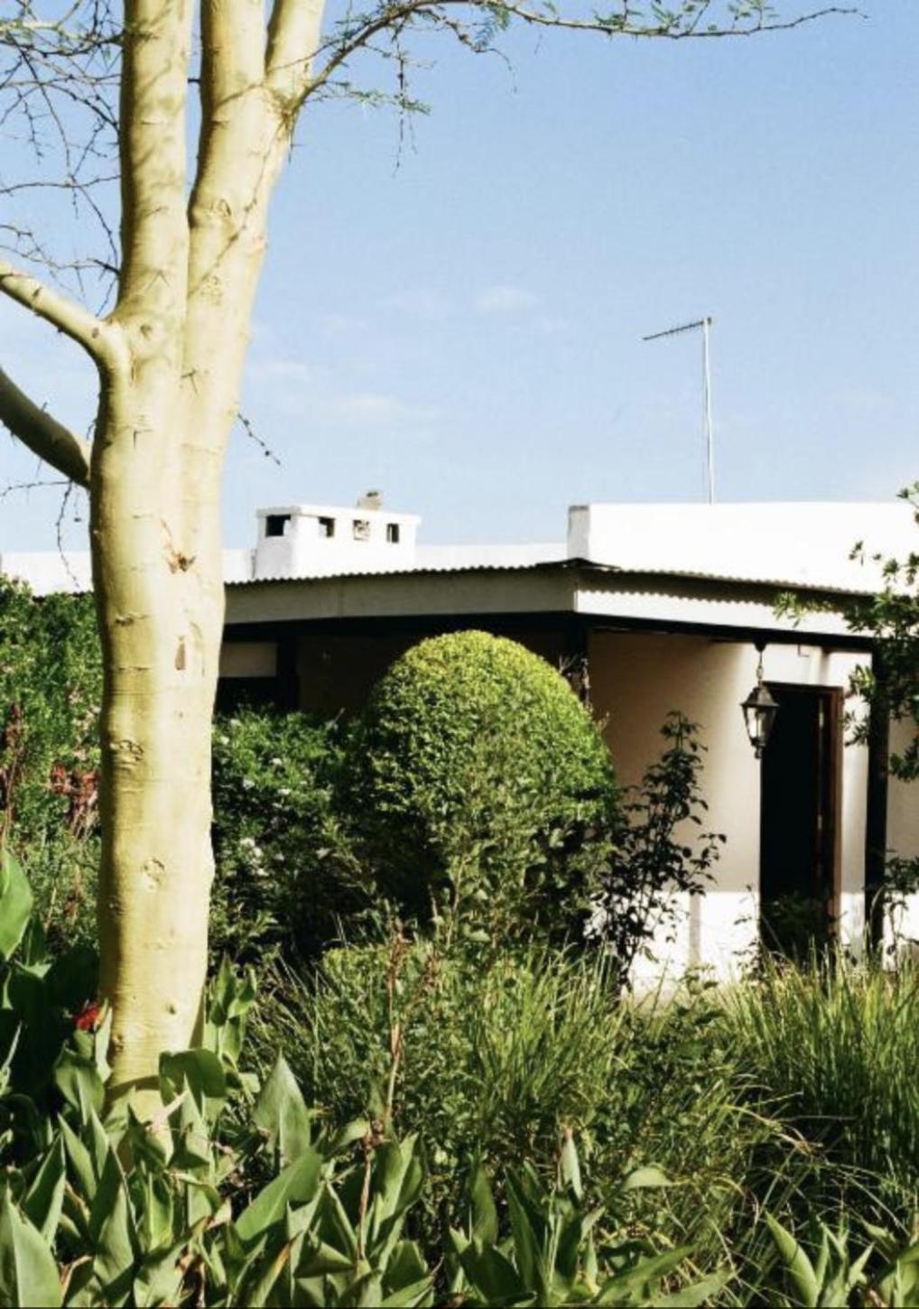 Worlds - River Front Guest Farm &